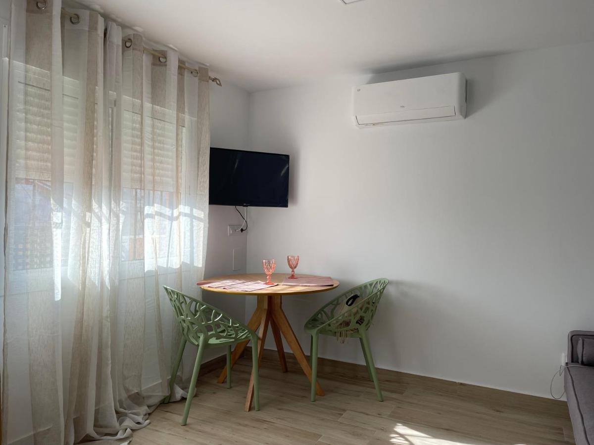 Апартаменты Apartamento Turistico Atico La Piterilla Уэльва Экстерьер фото
