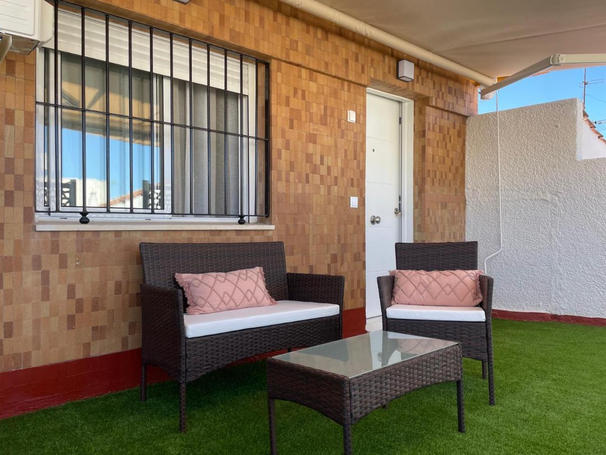 Апартаменты Apartamento Turistico Atico La Piterilla Уэльва Экстерьер фото